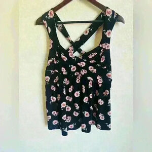 Torrid Floral Top Size: 0X